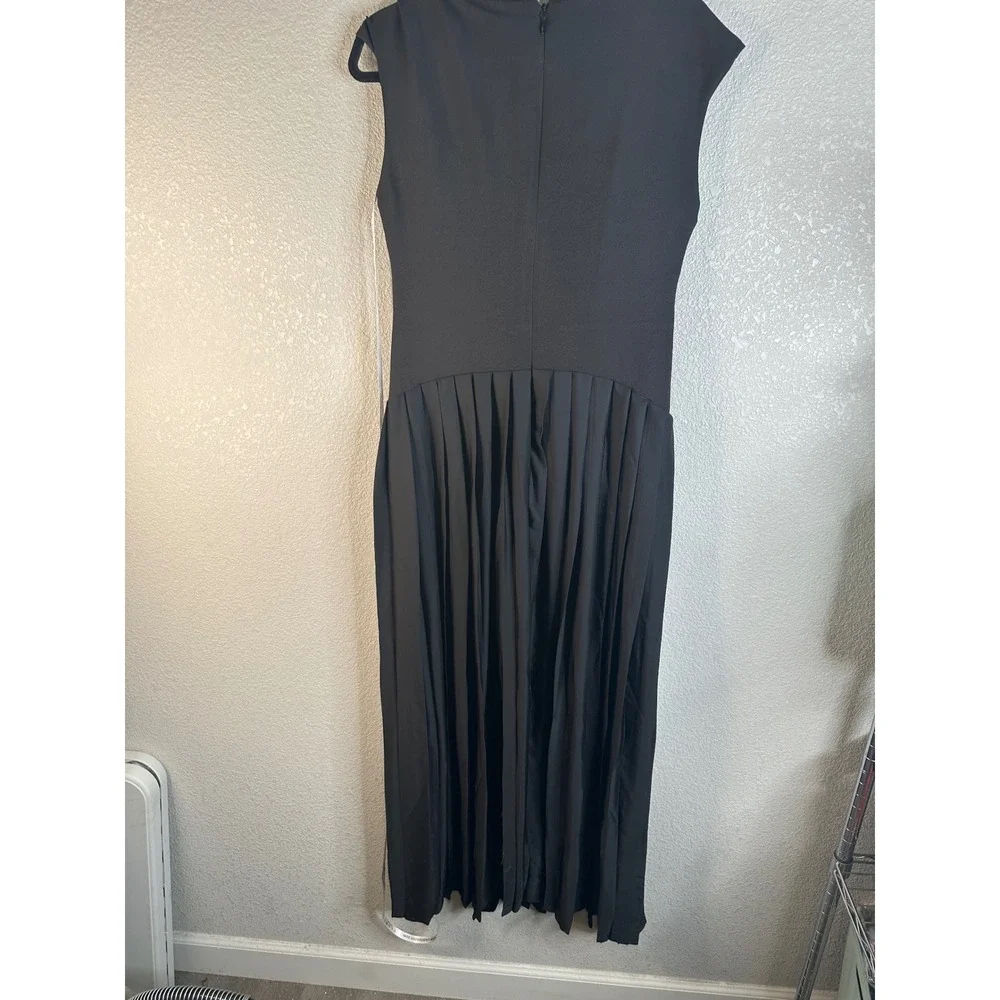 Club L London Women's Black Boat Neck Pleated Maxi Dress Size 8 New with tags!
